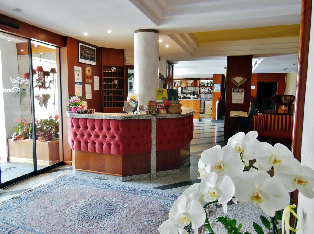 Hotel Daniela Levico Terme Luaran gambar